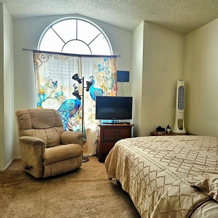 Nice Private Room In A House Close To Red Rock & Las Vegas Strip ラスベガス エクステリア 写真