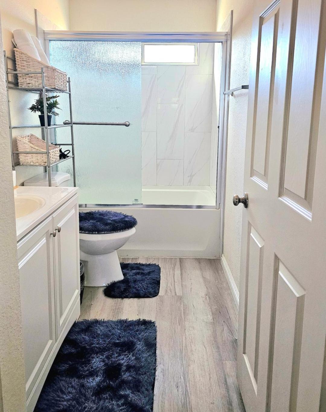 Nice Private Room In A House Close To Red Rock & Las Vegas Strip ラスベガス エクステリア 写真